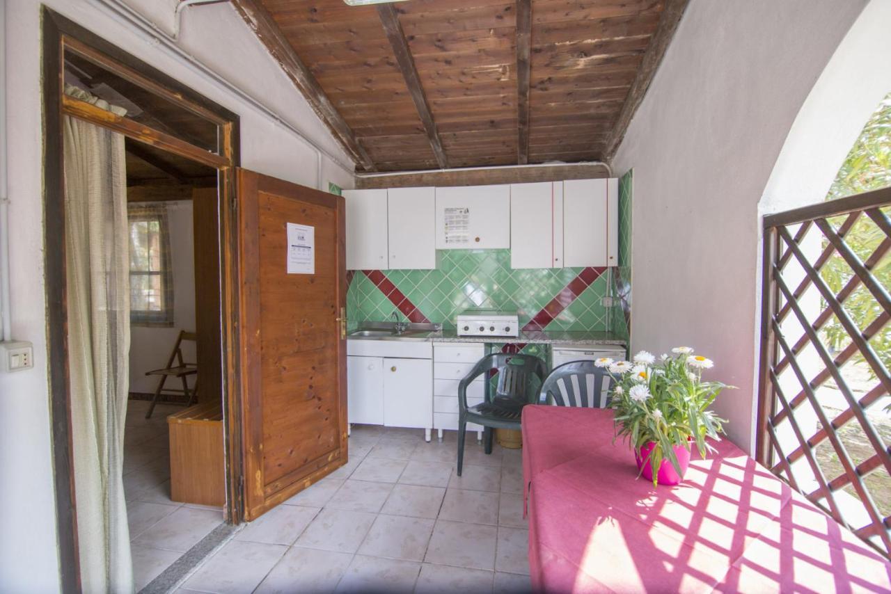 Campeggio Villaggio Sos Flores Tortoli Exterior photo