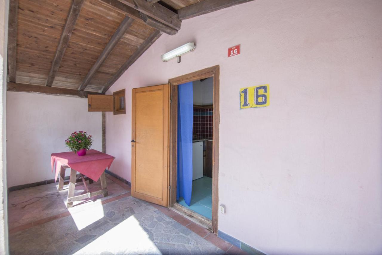 Campeggio Villaggio Sos Flores Tortoli Exterior photo