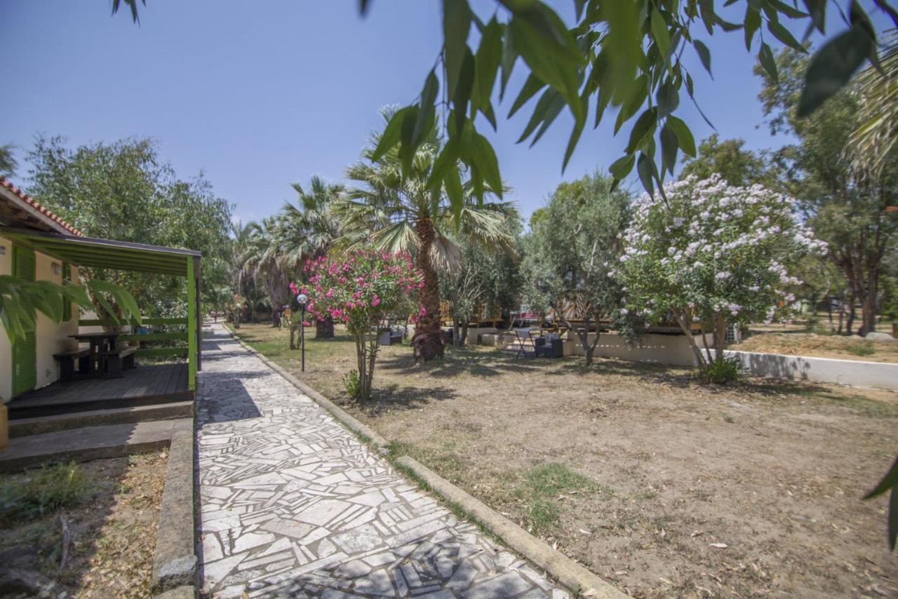 Campeggio Villaggio Sos Flores Tortoli Exterior photo