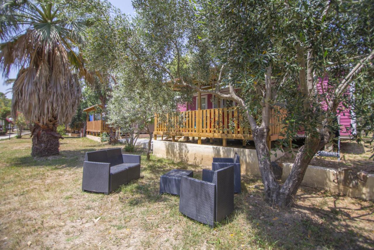 Campeggio Villaggio Sos Flores Tortoli Exterior photo